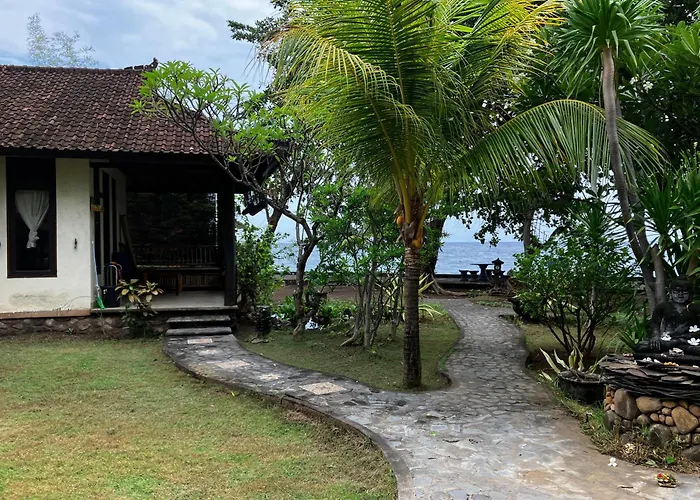 Гостевой дом Jukung Bali 2*